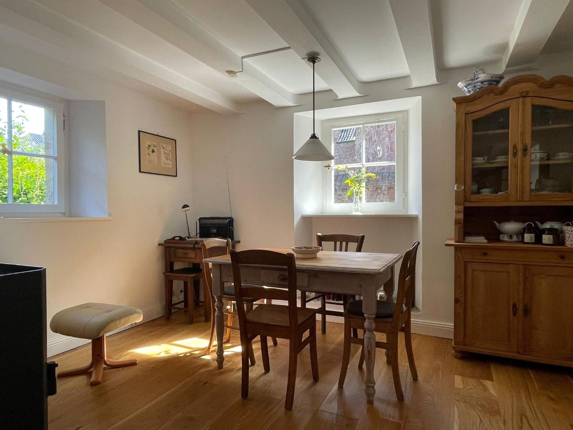 Cherrytree Cottage 1840 Heimbach Bagian luar foto